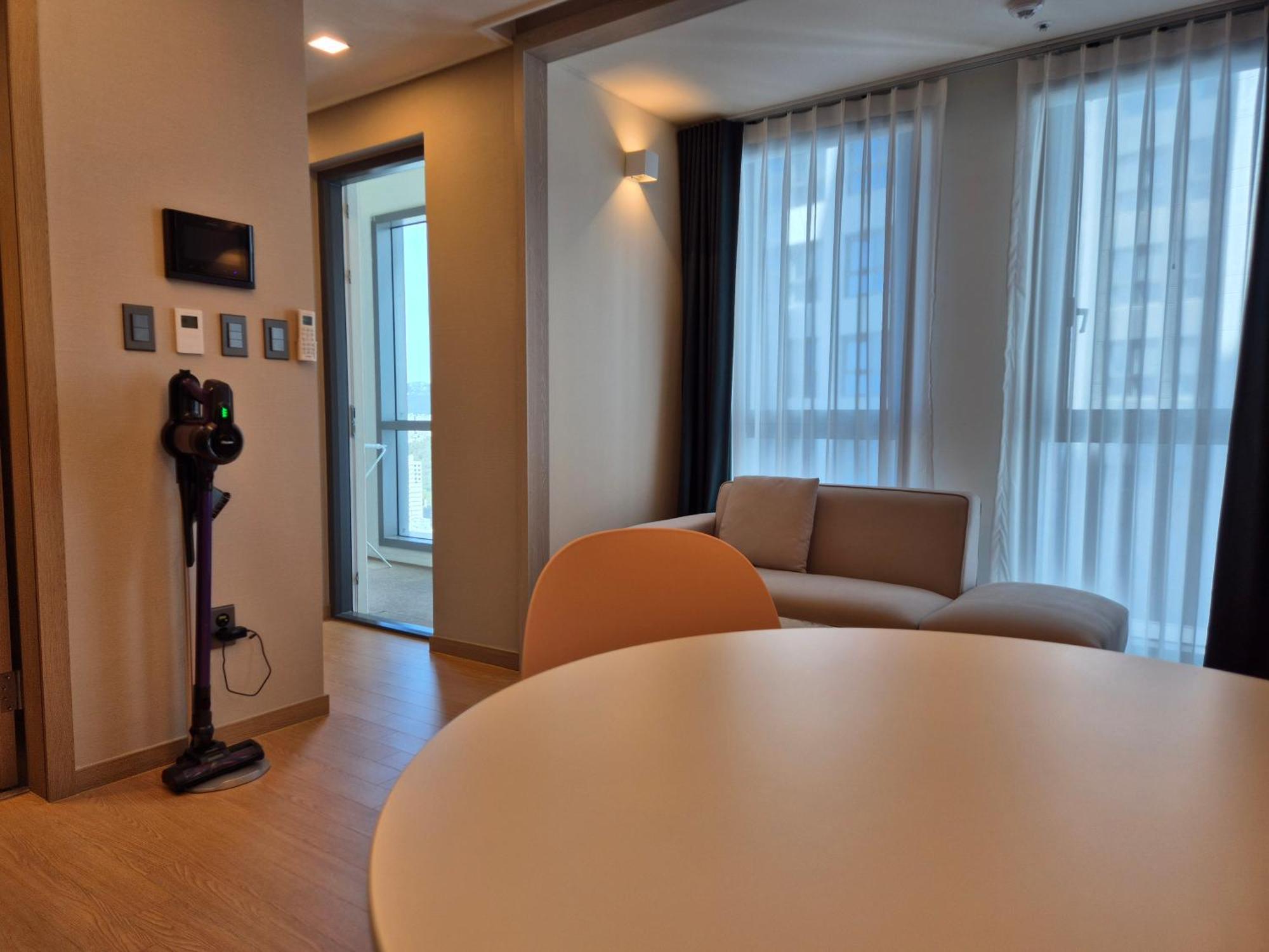 The Solid Residence - Elbon The Stay By Haeundae Busan Exterior photo
