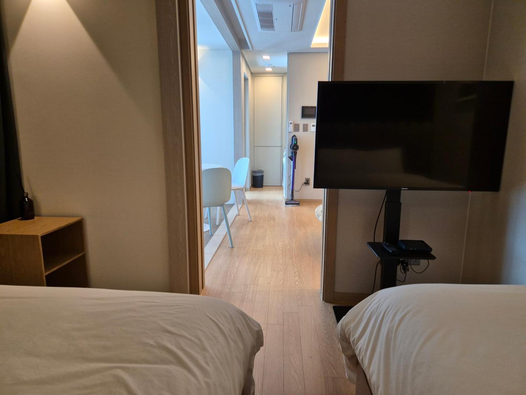 The Solid Residence - Elbon The Stay By Haeundae Busan Exterior photo