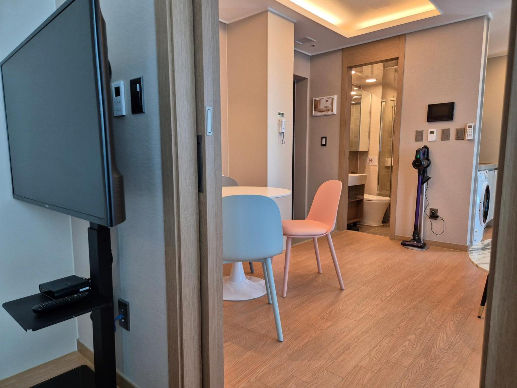 The Solid Residence - Elbon The Stay By Haeundae Busan Exterior photo