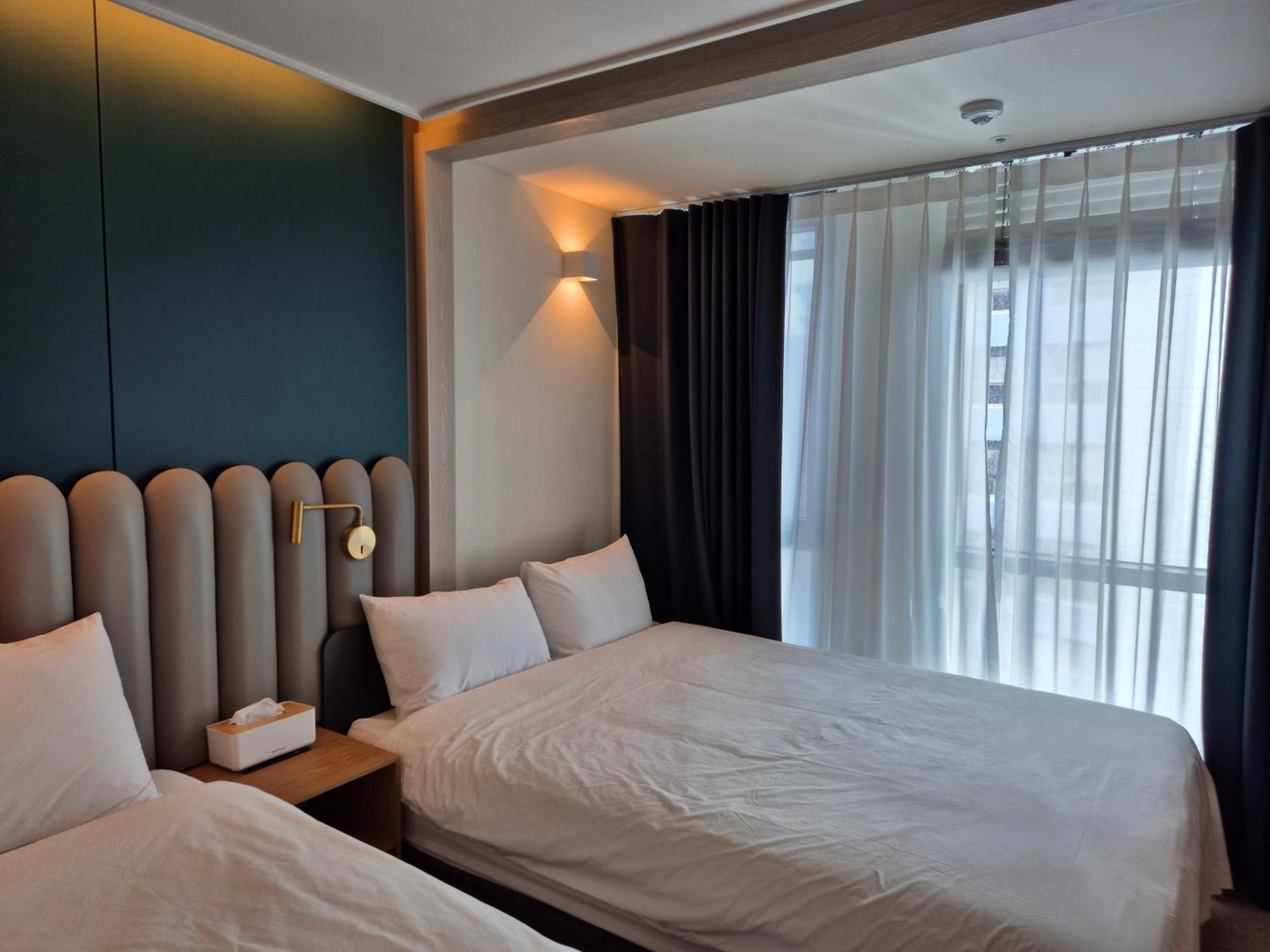 The Solid Residence - Elbon The Stay By Haeundae Busan Exterior photo