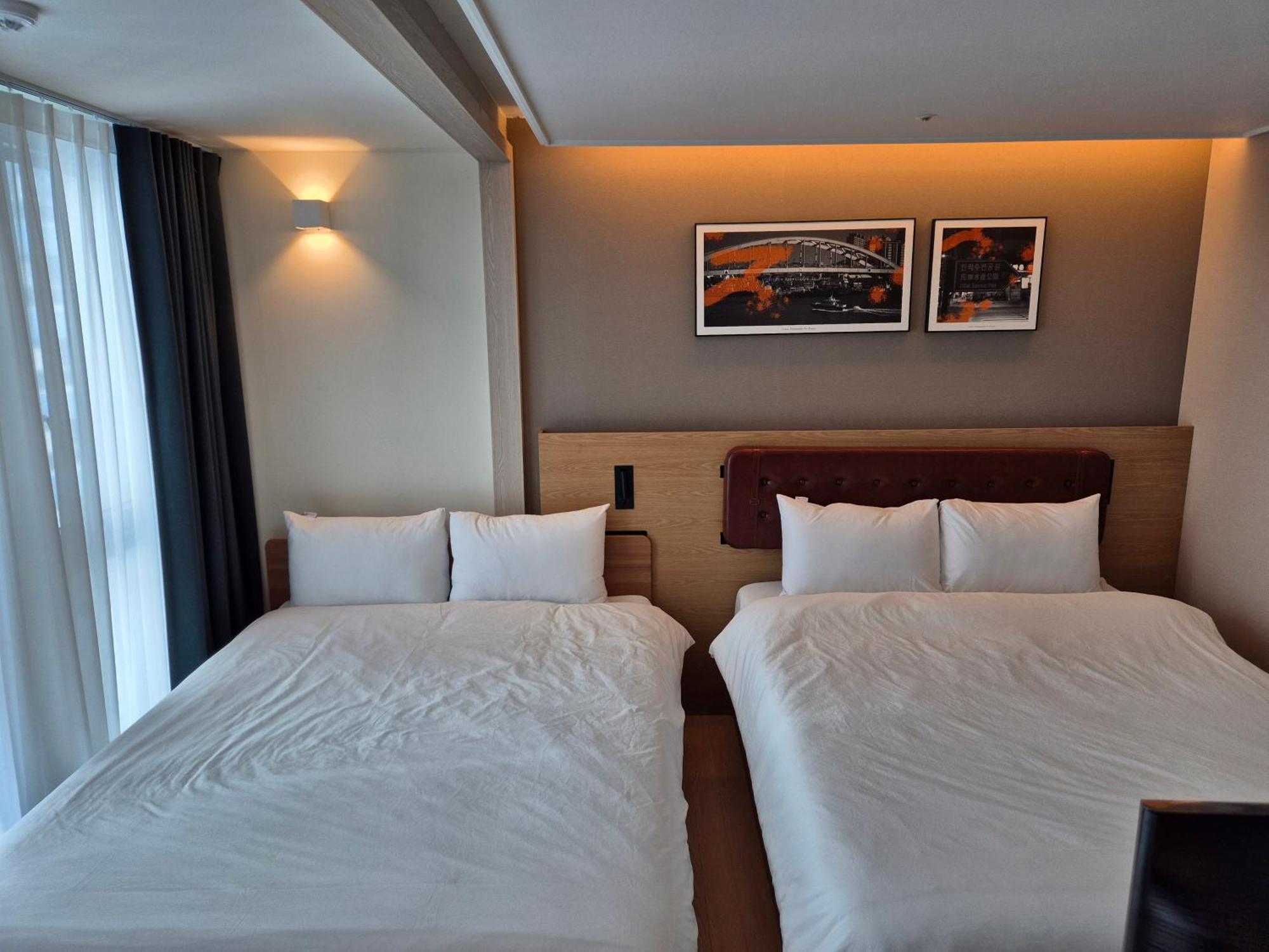 The Solid Residence - Elbon The Stay By Haeundae Busan Exterior photo