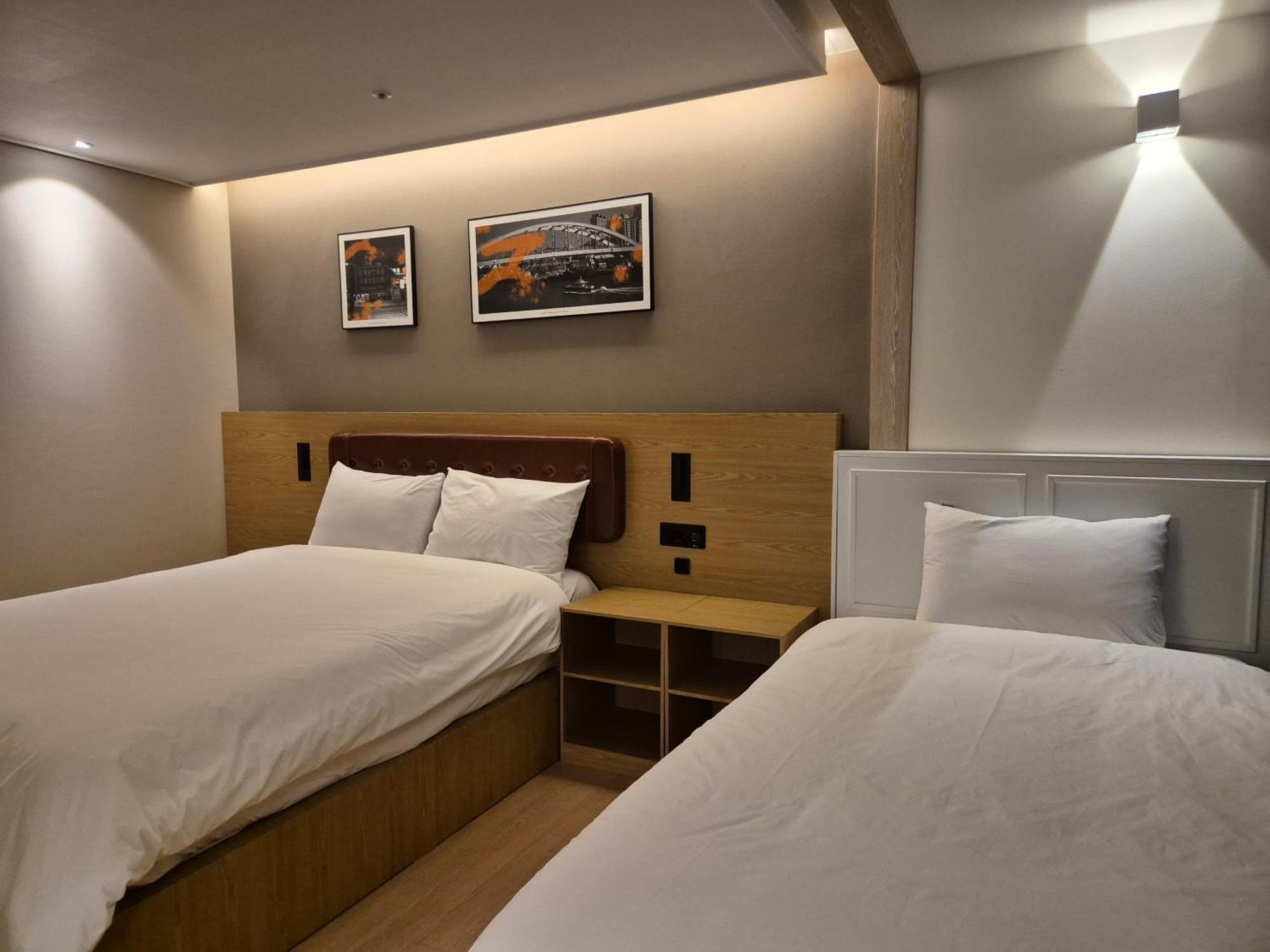 The Solid Residence - Elbon The Stay By Haeundae Busan Exterior photo