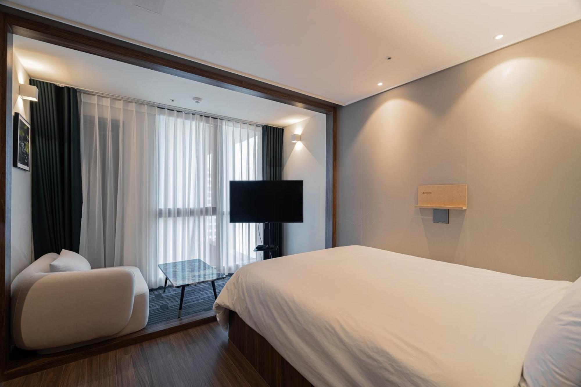 The Solid Residence - Elbon The Stay By Haeundae Busan Exterior photo